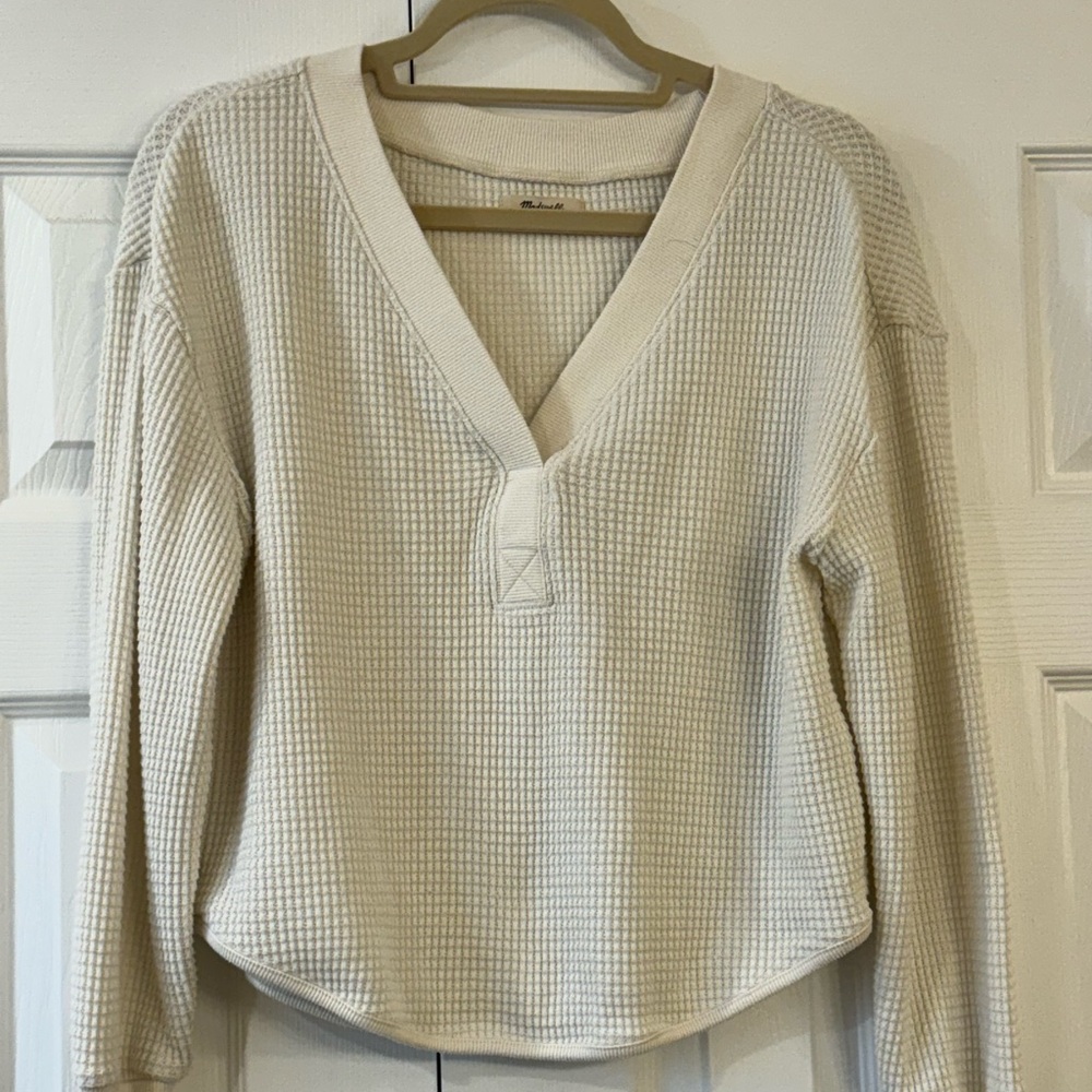 Madewell Brushed Waffle V-Neck Tee - Picture 2 of 6
